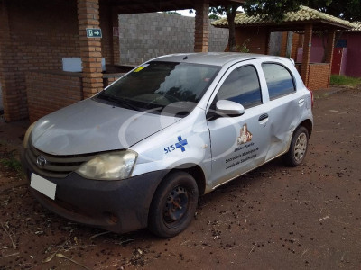 toyota-etios-eilão-descomplicado-oportunidade-veiculo-prefeitura