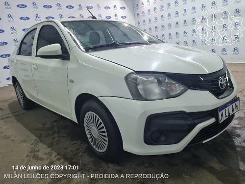 toyota-etios-leilao-descomplicado-oportunidade