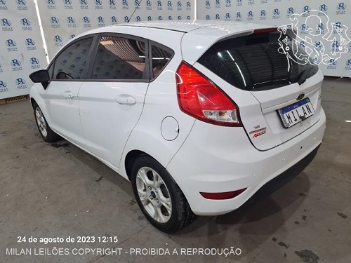 FORD-FIESTA-HATCH-SE-1.6-FLEX-OPORTUNIDADE-LEILÃO-DESCOMPLICADO-MILAN-LEILÕES-BANCO-INVESTIMENTO