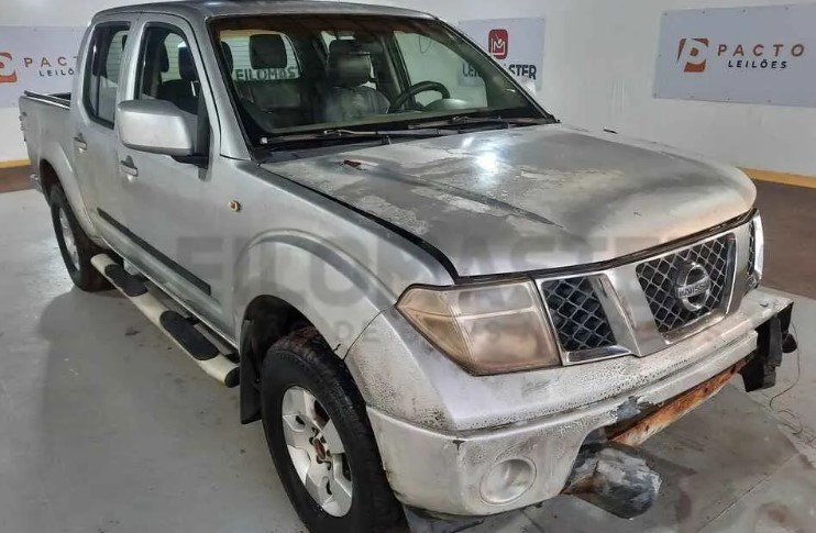 nissan-frontier-xe-leilão-descomplicado-oportunidade-veiculo-recuperado-financiamento