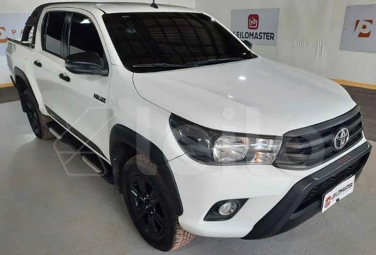 toyota-hilux-cl-leilão-descomplicado-oportunidade-veiculo-recuperado-financiamento