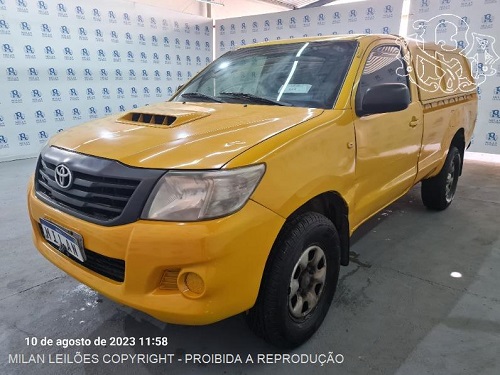 TOYOTA-HILUX-3.0-4X4-CS-OPORTUNIDADE-LEILÃO-DESCOMPLICADO-MILAN-LEILÕES-BANCO-RECUPERADO-FINANCIAMENTO