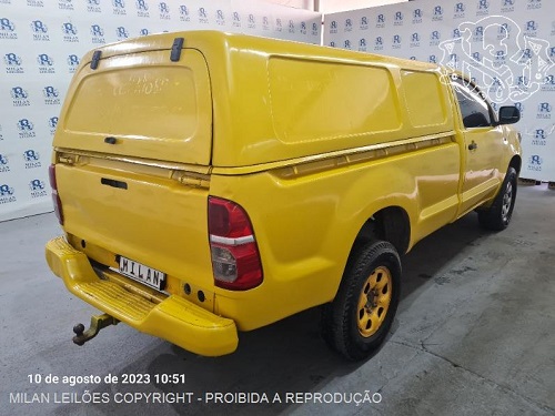 TOYOTA-HILUX-3.0-4X4-CS-OPORTUNIDADE-LEILÃO-DESCOMPLICADO-MILAN-LEILÕES-BANCO-RECUPERADO-FINANCIAMENTO