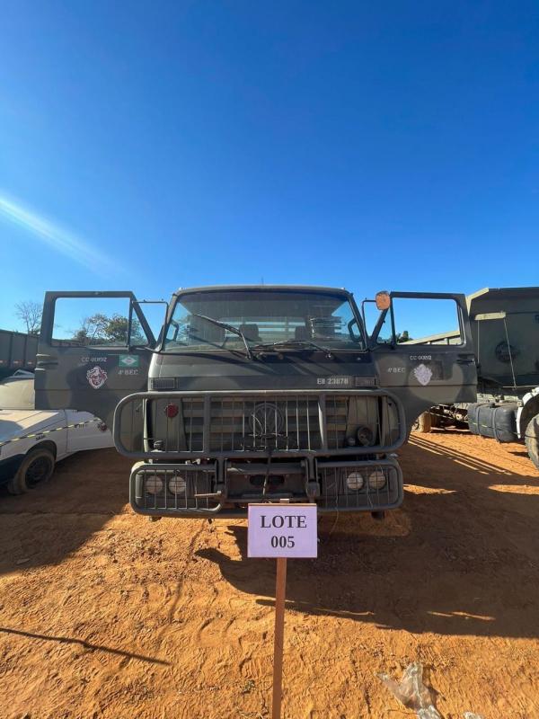 volkswagen-leilão-descomplicado-oportunidade-investimento-caminhões-carros-caminhonetes-geradores-militar-exército