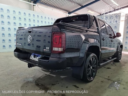 volkswagem-amarok-blindado-oportunidade-leilão-descomplicado-investimento-banco-recuperado-financiamento-milan