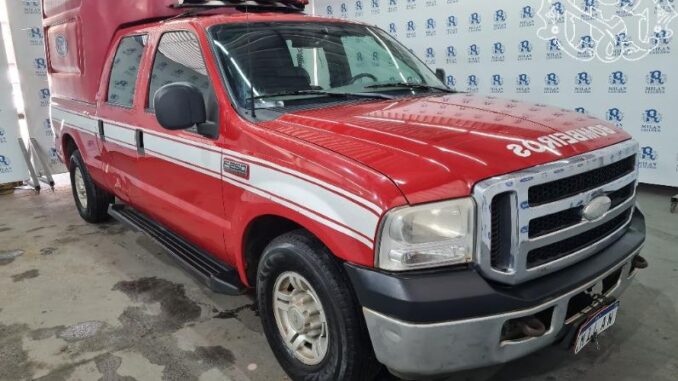 caminhonete-f250-leiao-veiculos-ford