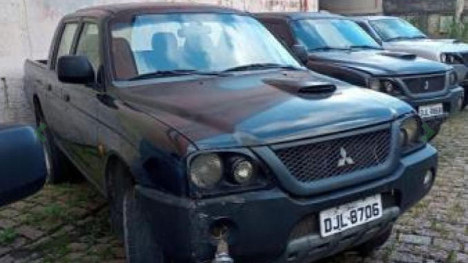 mitsubishi-l200-gl-4x4-preta-2011-2012-oportunidade-investimentimento-leilao-online