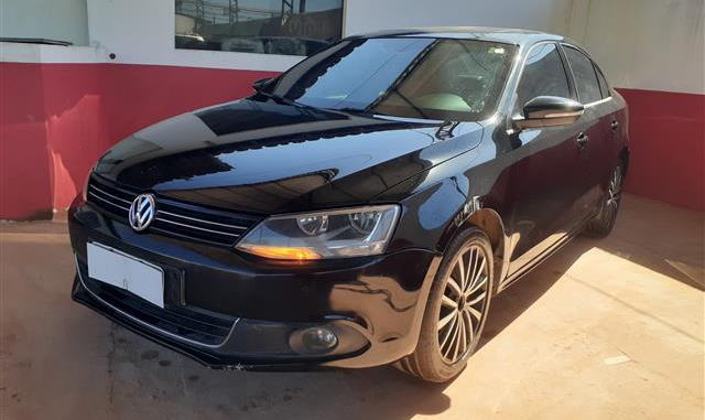 volkswagen-jetta-2.0t-2011-12-oportunidade-leilao-online-investimento