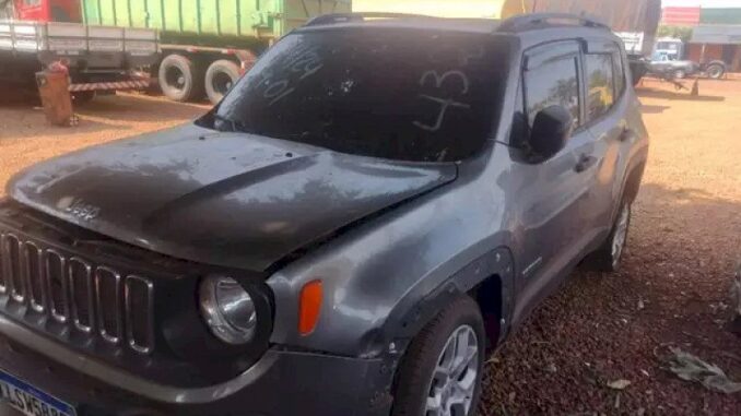 veículos leiloados tem Jeep Renegade