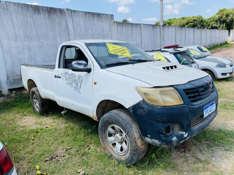 hilux-leilao-veiculos-oportunidade-investir-renda-extra
