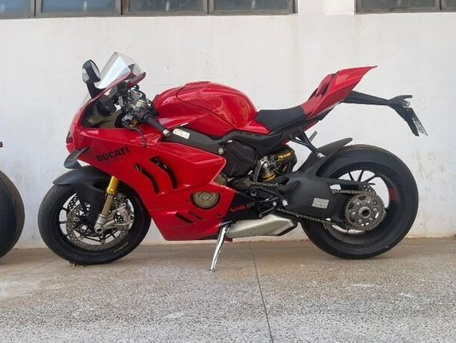 ducati-leilao-veiculos-oportunidade-investir-renda-extra
