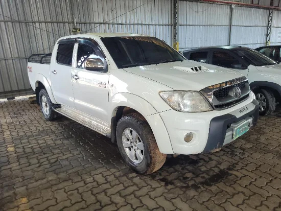 hilux-leilao-veiculos-oportunidade-investir-renda-extra
