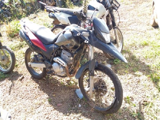 honda-xre-leilao-motos-oportunidade-investir-renda-extra
